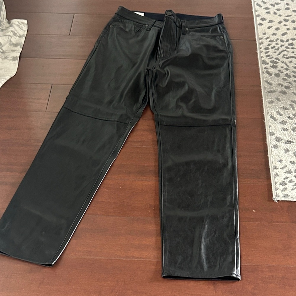 Women's GAP Cheeky Straight Sky High Faux-Leather Jeans Size 31/12L - Picture 3 of 7